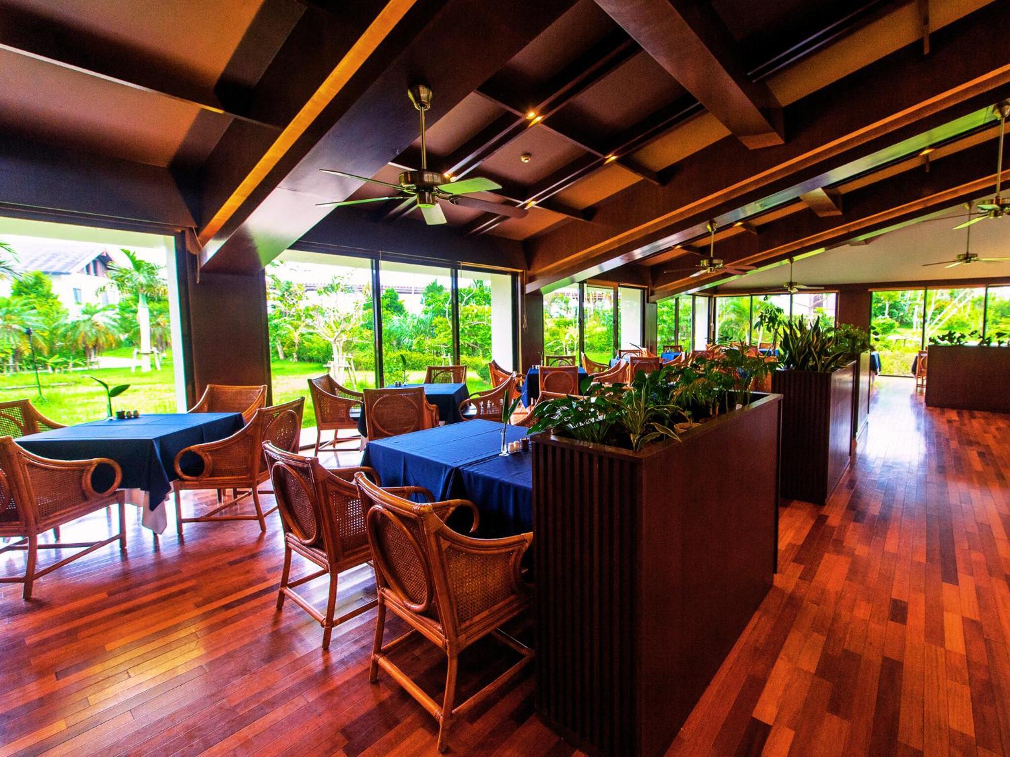 Livemax Amms Canna Resort Villa Ginoza Bagian luar foto